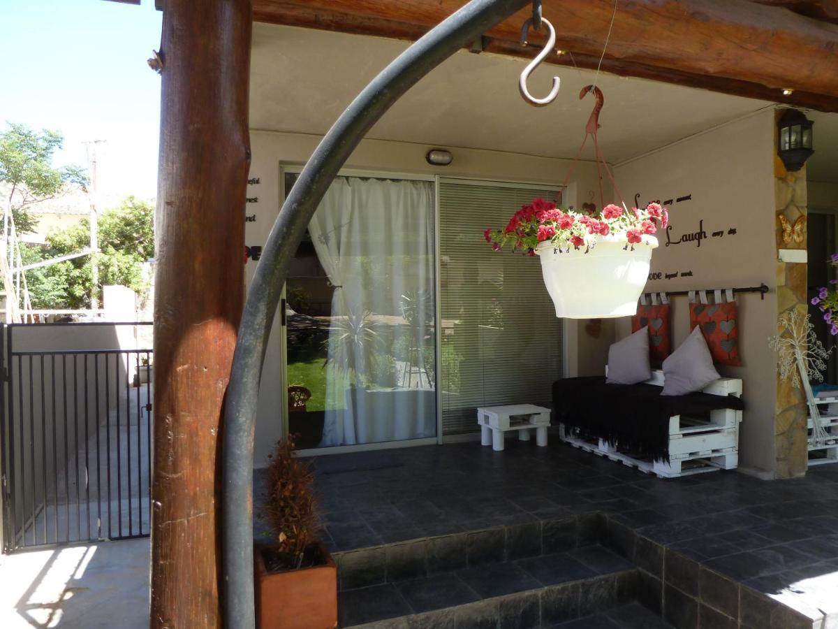 Springbok Apartments ภายนอก รูปภาพ